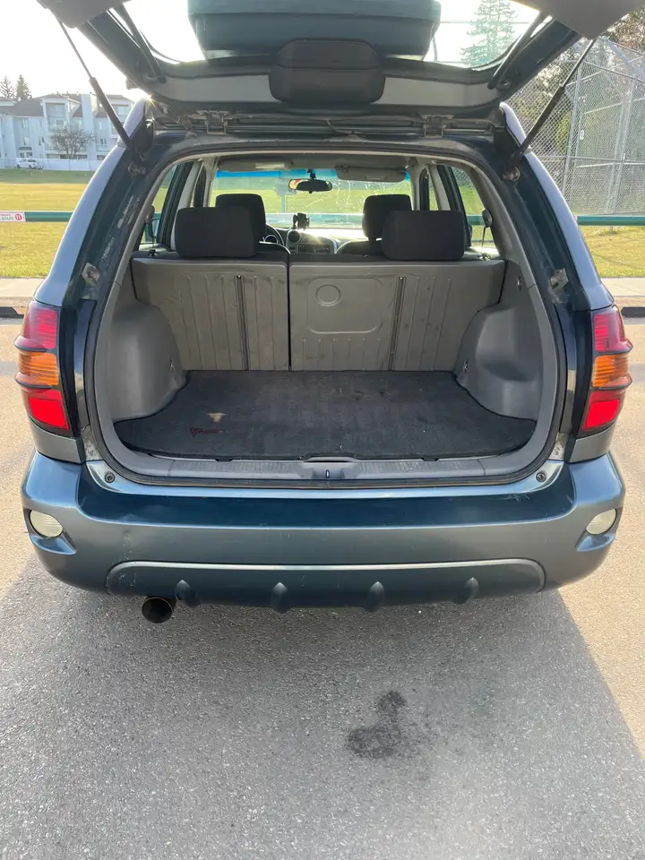 Pontiac Vibe снимка Pontiac Vibe
