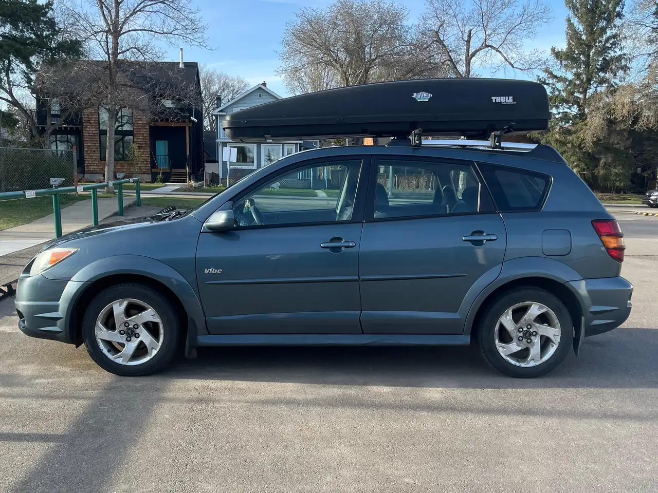 Pontiac Vibe снимка Pontiac Vibe