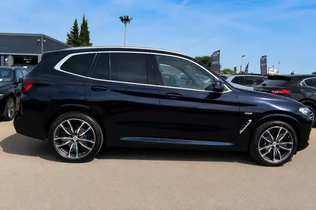 BMW X3 view 13