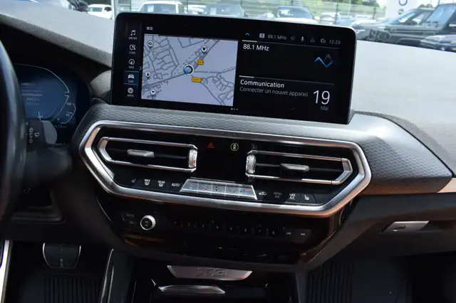 BMW X3 view 6
