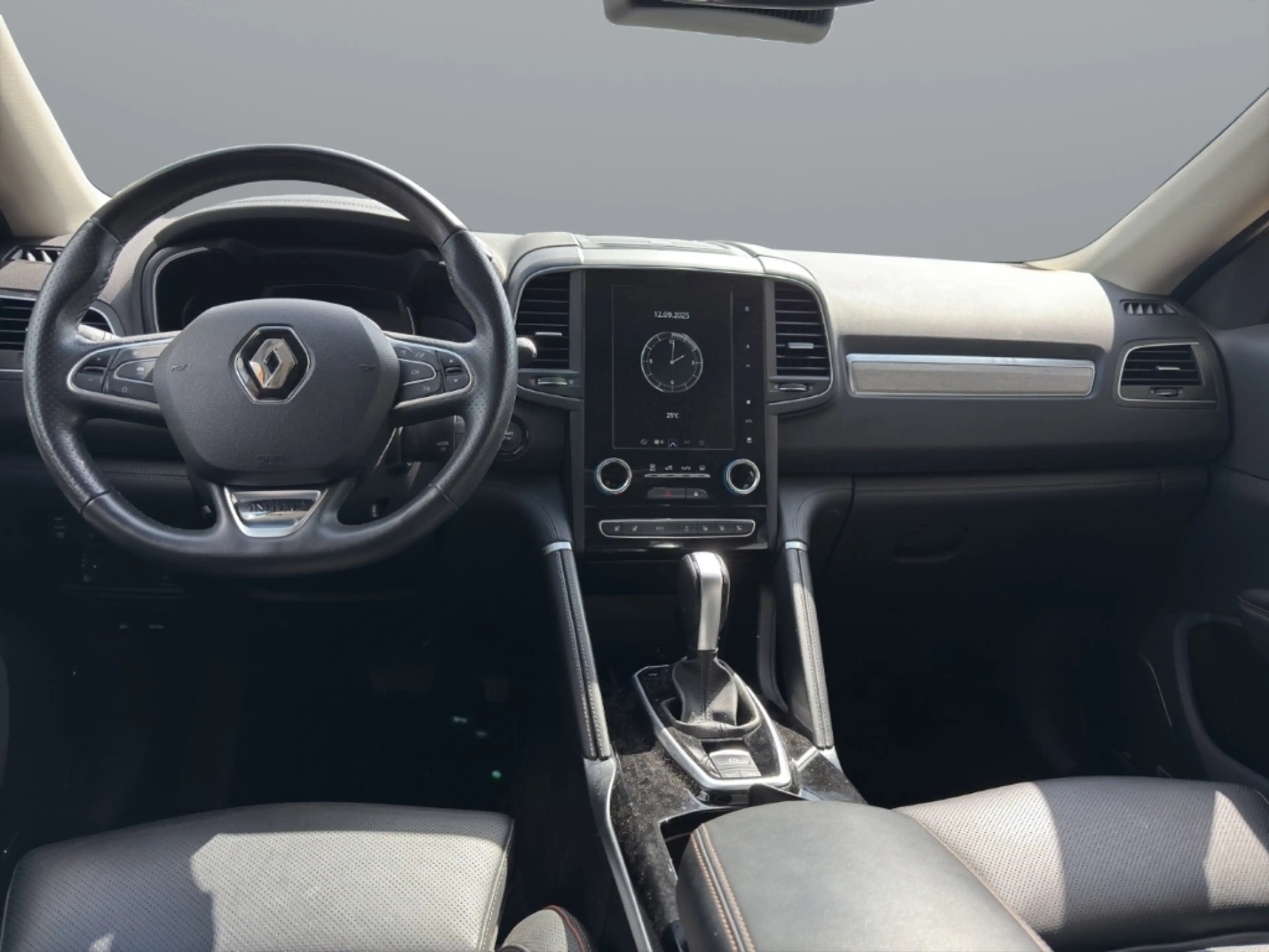 Renault Koleos Initiale Paris 4x4 2.0 BLUE dCi 185 FAP EU6d El. P — photo 10