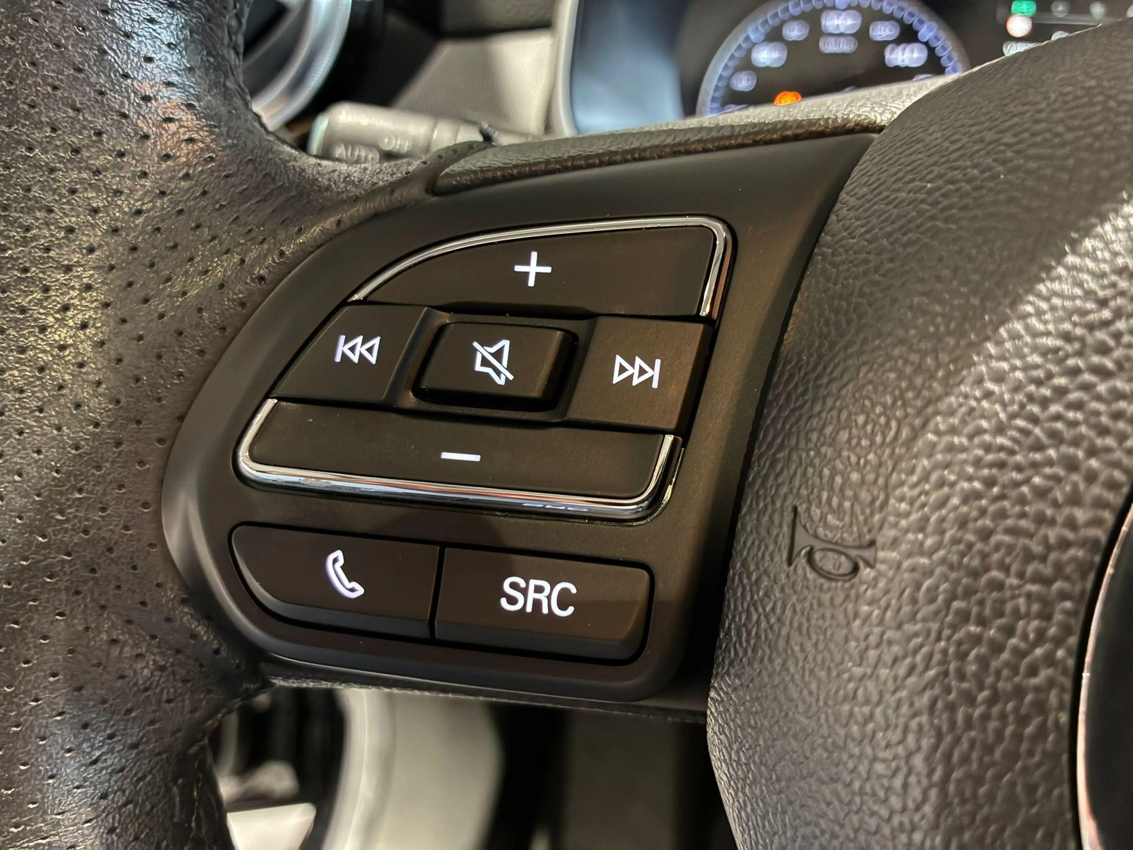 MG ZS EV Luxury 45 kWh | Camera achter | Carplay | Kunst — photo 14