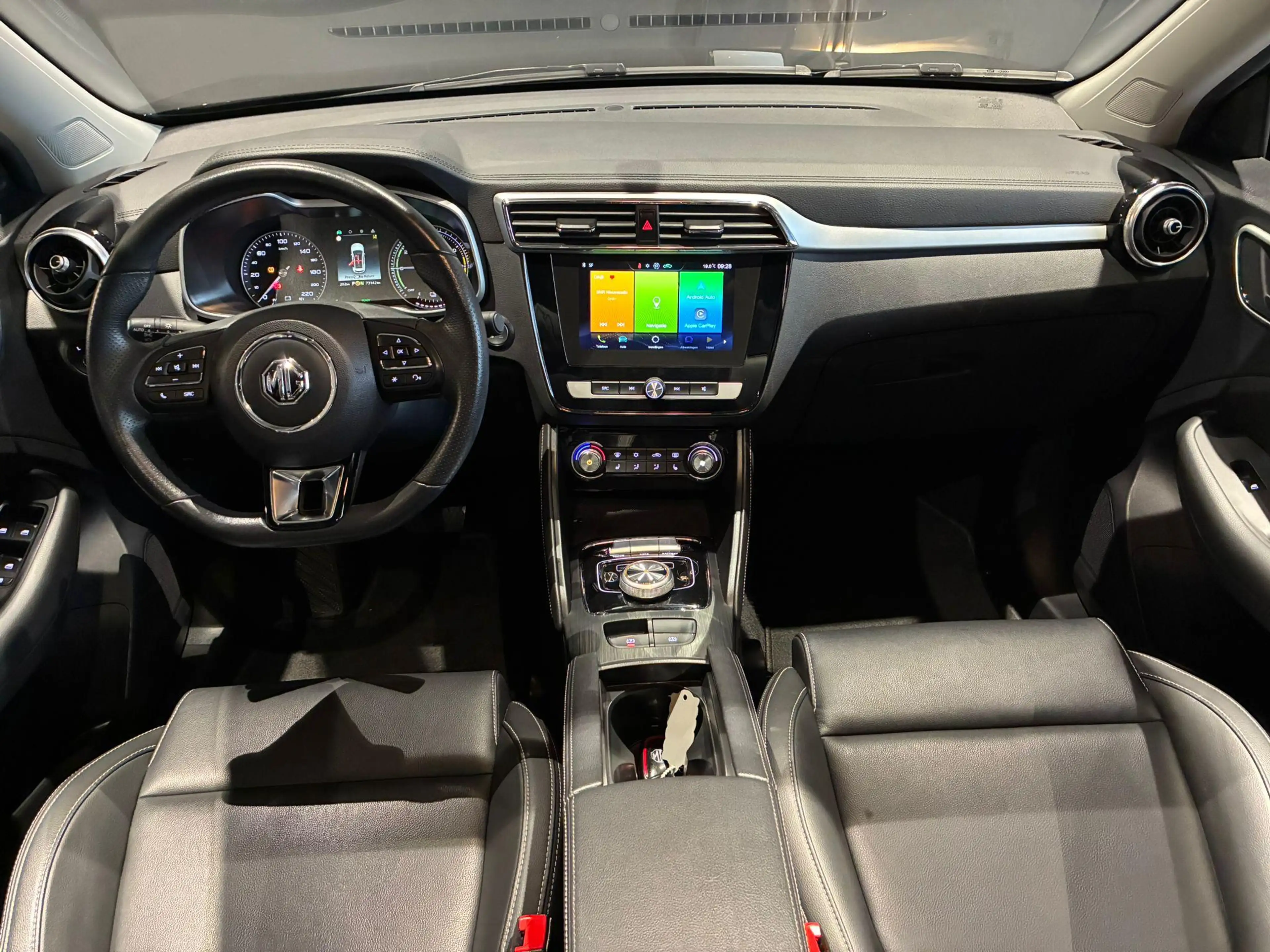 MG ZS EV Luxury 45 kWh | Camera achter | Carplay | Kunst — photo 13