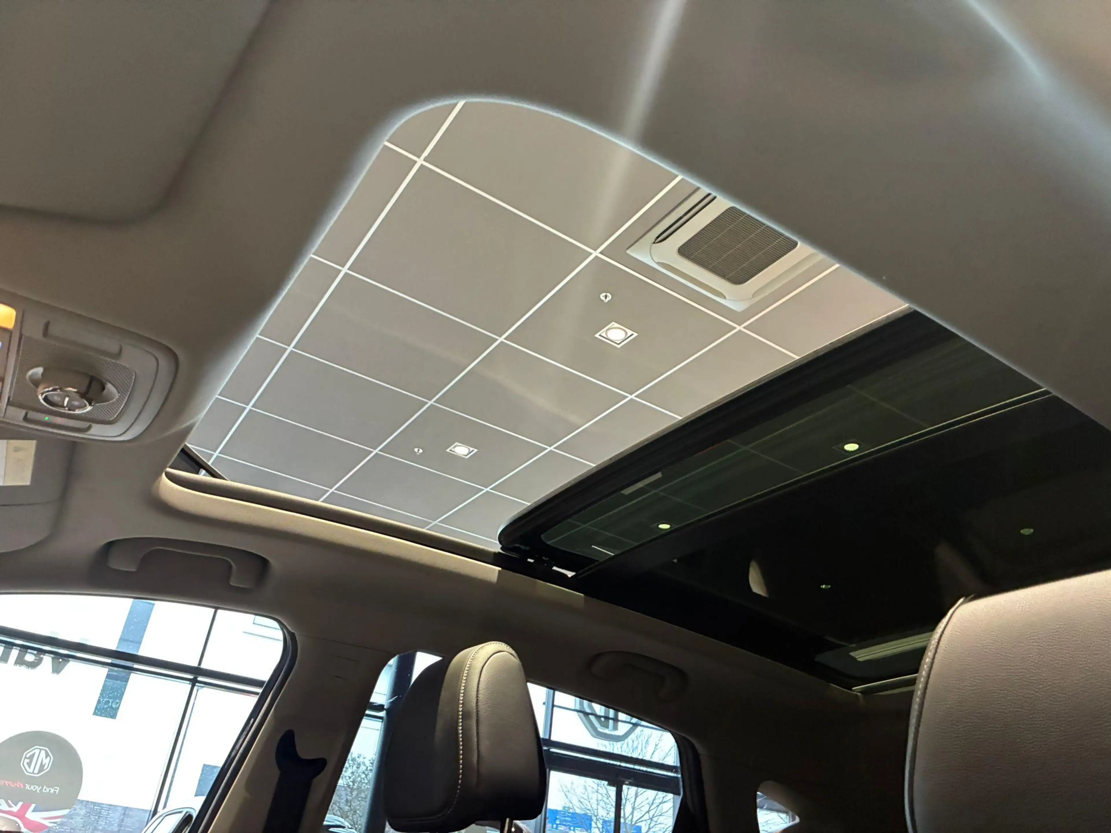 MG ZS EV Luxury 45 kWh | Camera achter | Carplay | Kunst — photo 11