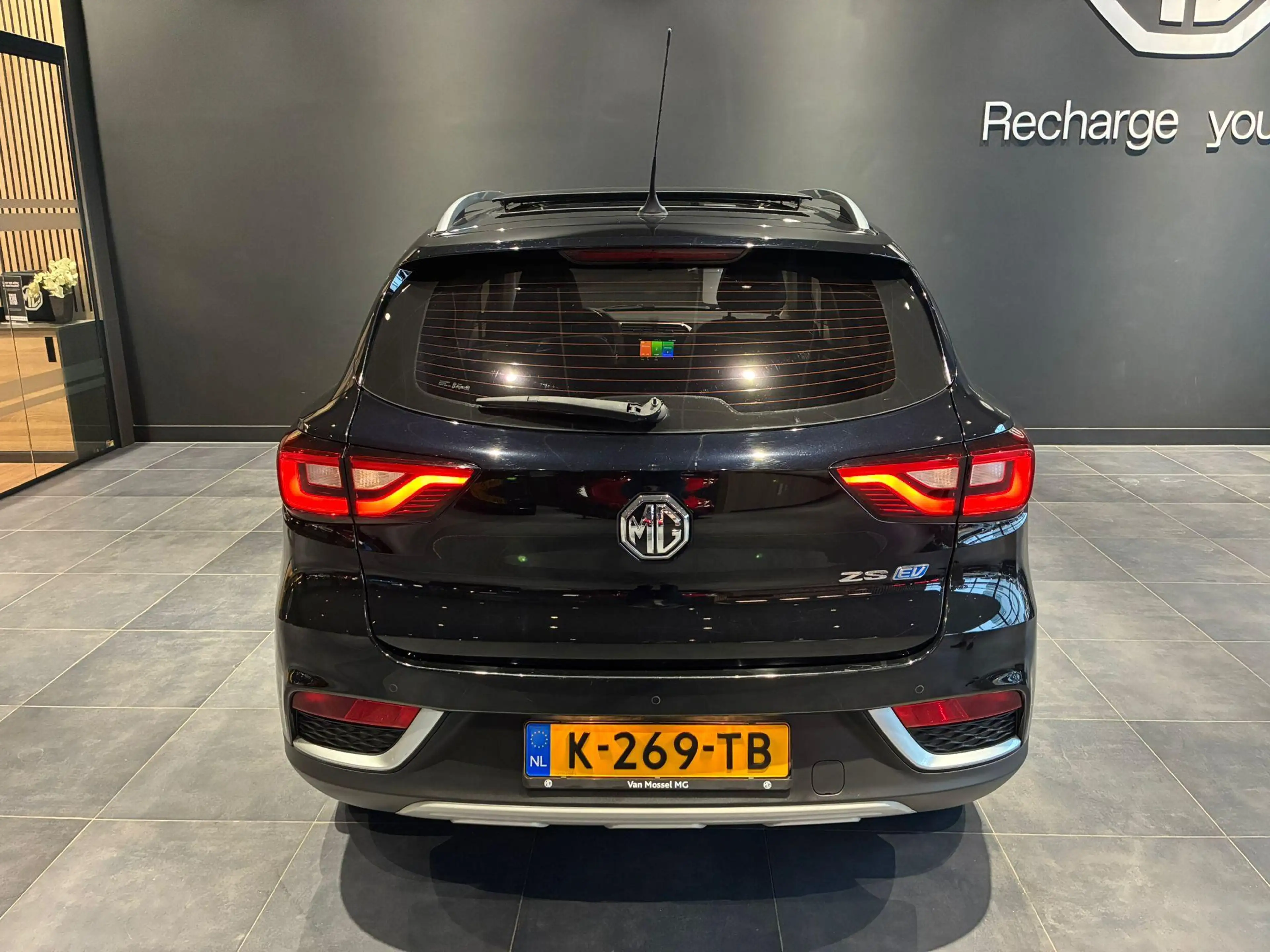 MG ZS EV Luxury 45 kWh | Camera achter | Carplay | Kunst — photo 5