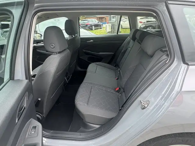 Volkswagen Golf view 12