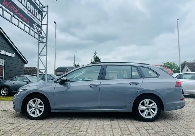 Volkswagen Golf view 9