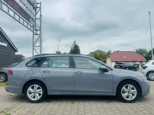 Volkswagen Golf view 8