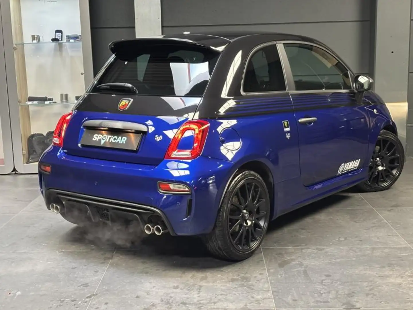 Abarth 595 Yamaha Monster Blau - 2