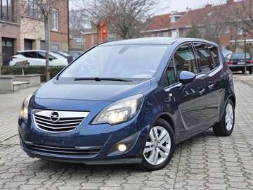 1.7 CDTi *AUTOMAAT*PANO*EXCLUSIVE*FULL OPTIONS