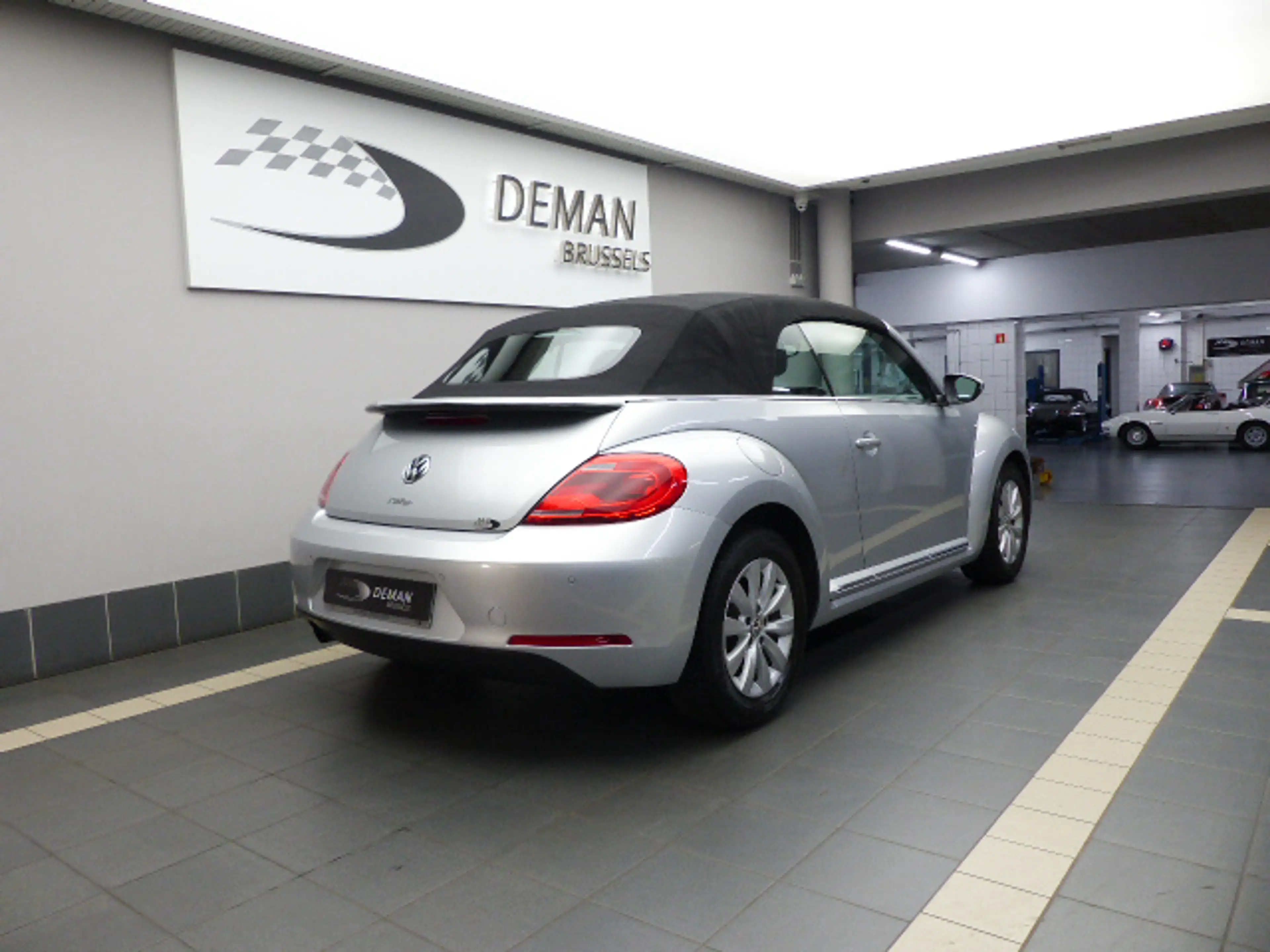 Volkswagen Beetle Cabriolet 1.2 TSI - Manu. — photo 6