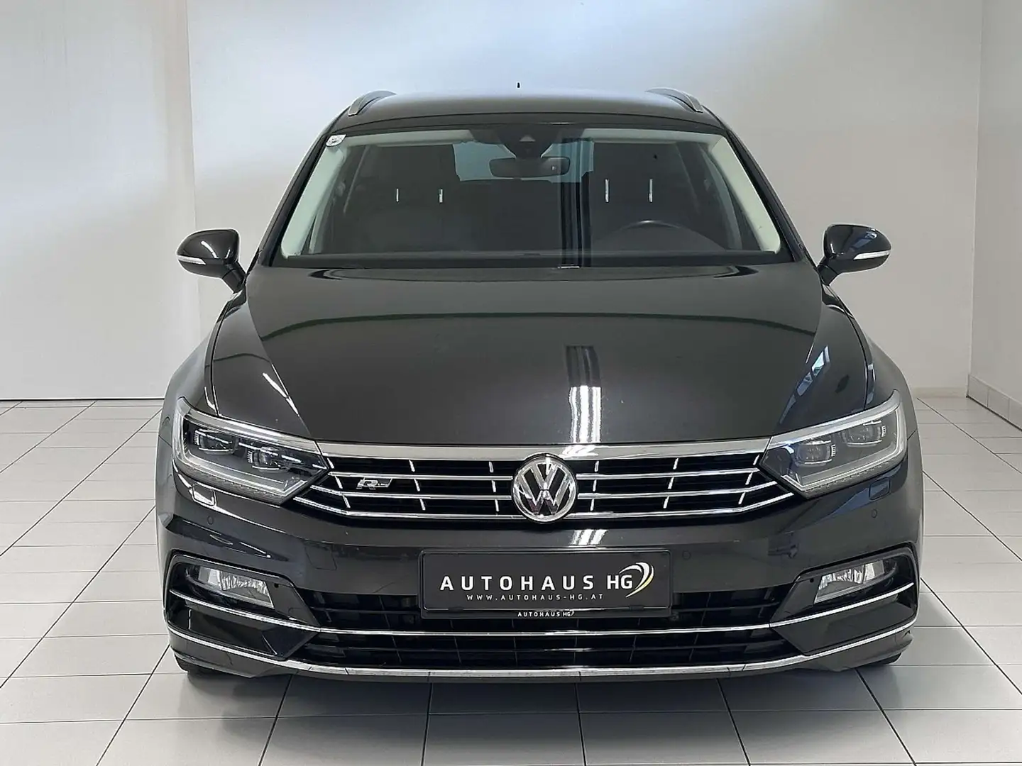 Volkswagen Passat Variant Highline 1,4 TSI ACT DSG*R-LINE*ACC*AHK*LED* Grau - 2