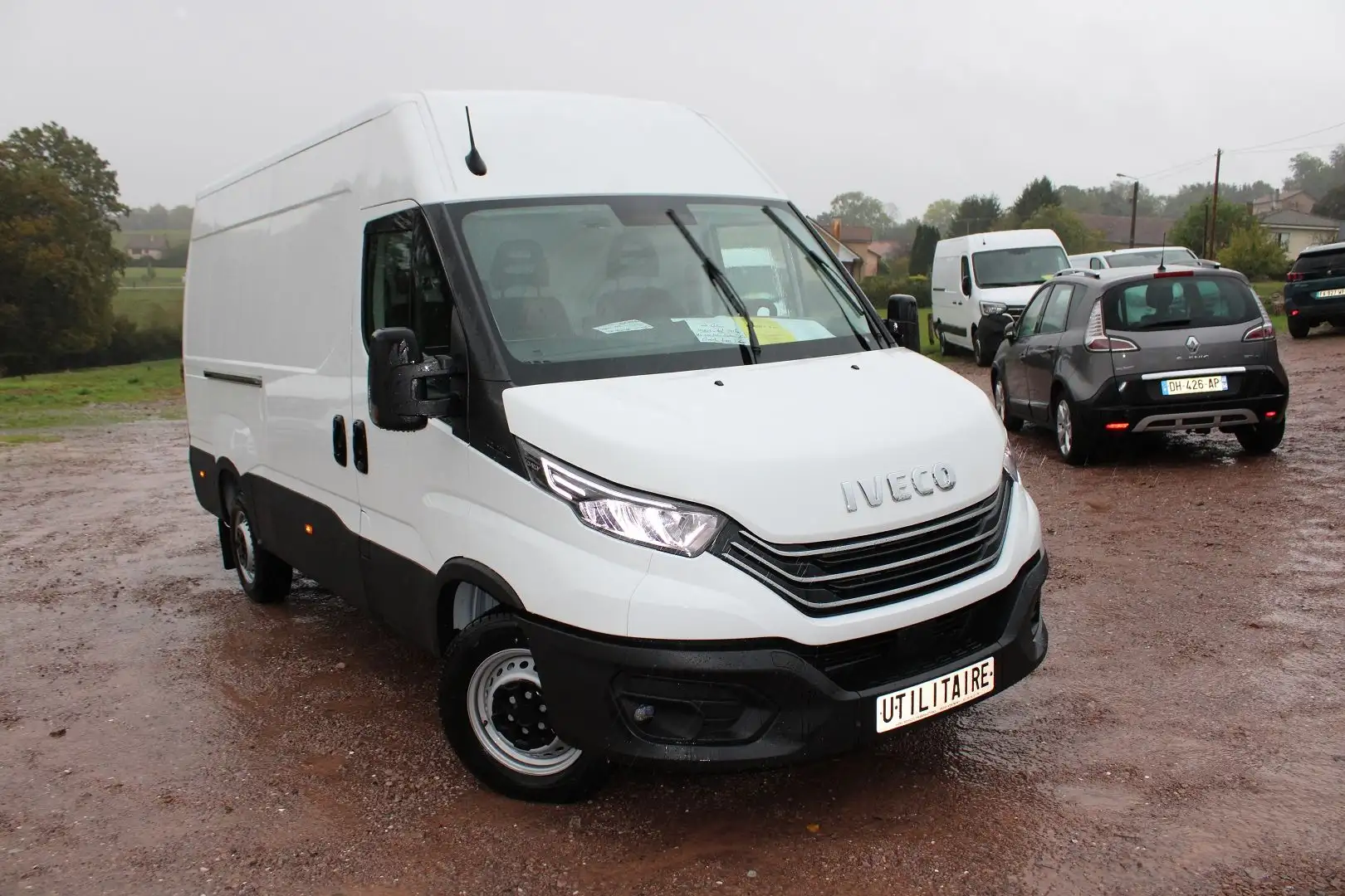 Iveco Daily 35S 14 V12 OP CHAMPION 140 CV GPS 3D CAMÉRA RÉGULA - 1