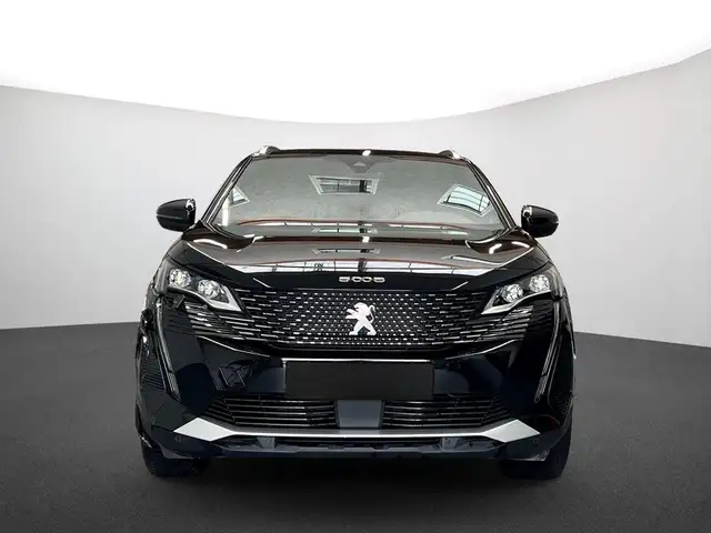 Peugeot 5008 view 2