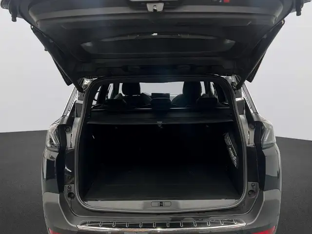 Peugeot 5008 view 7