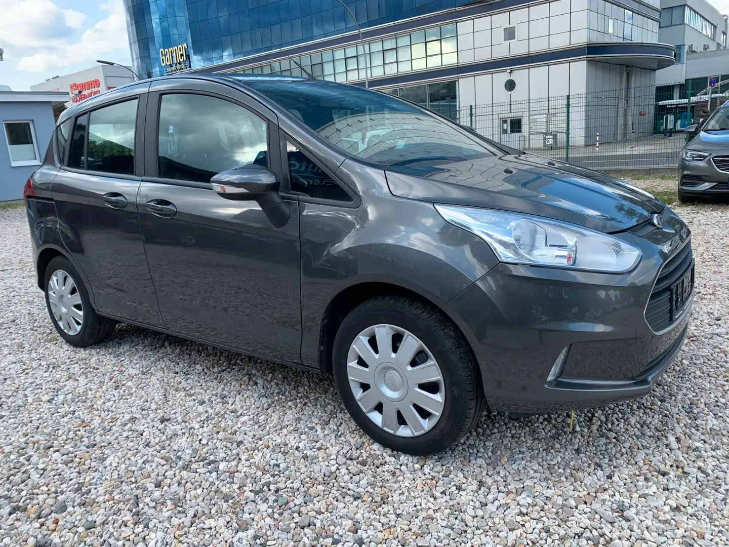 Ford B-Max *sehr gepflegt *Unfallfrei * Motorschaden Braun - 1