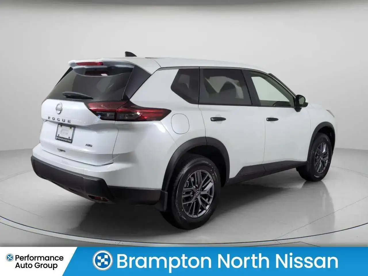 Nissan Rogue fotografie Nissan Rogue