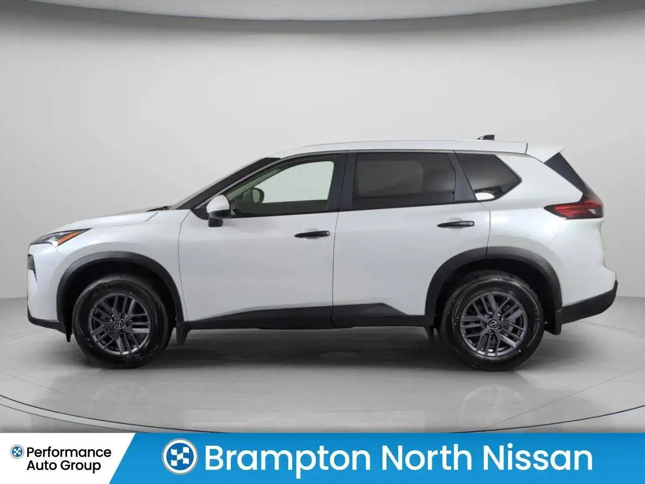 Nissan Rogue fotografie Nissan Rogue