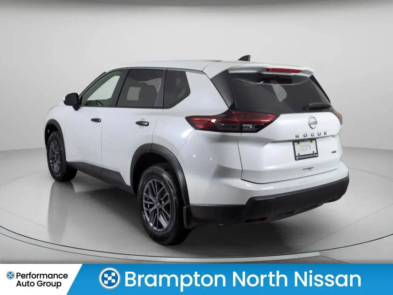 Nissan Rogue fotografie Nissan Rogue