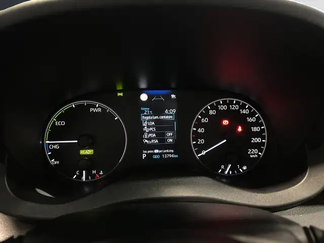 Toyota Yaris view 11