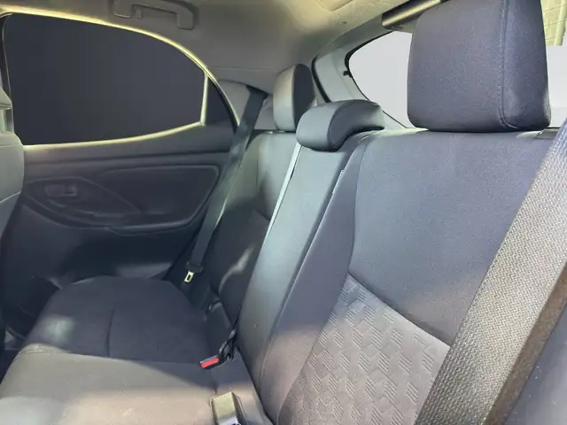 Toyota Yaris view 13