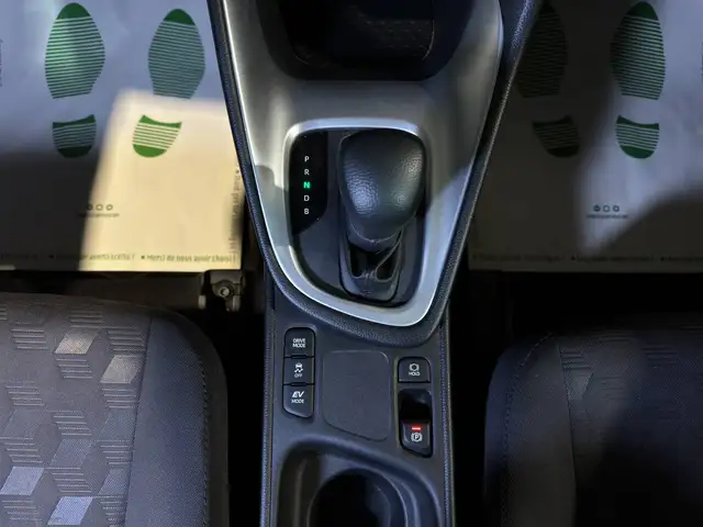 Toyota Yaris view 10
