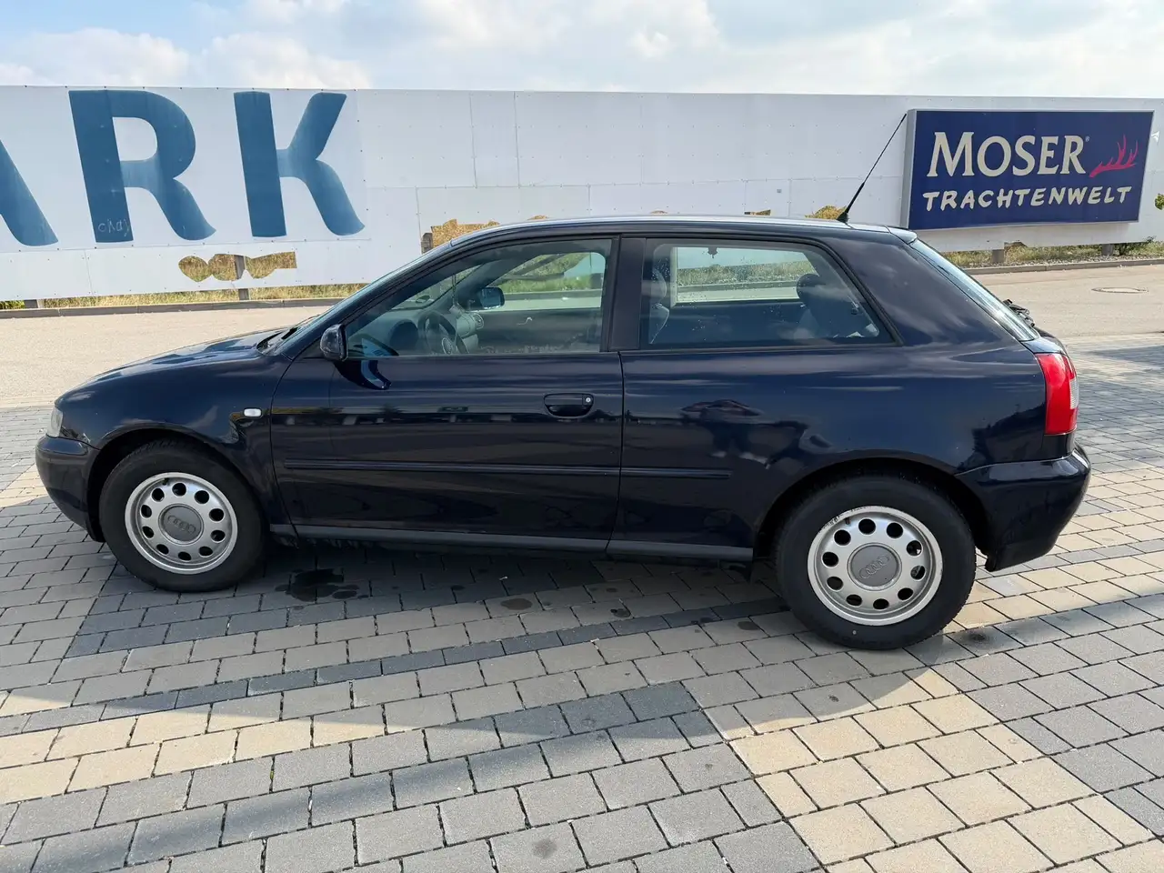 Audi A3 1.6 Attraction, foto 2