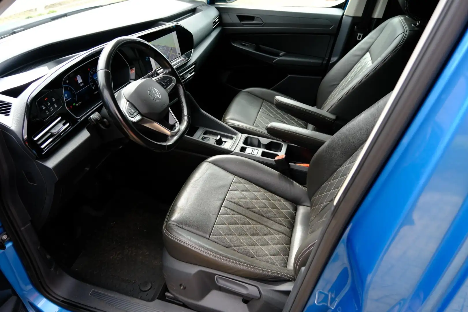 Volkswagen Caddy Cargo 2.0 TDI 1st Edition Aut. Leder|Nav|Cam|Apple Bleu - 2