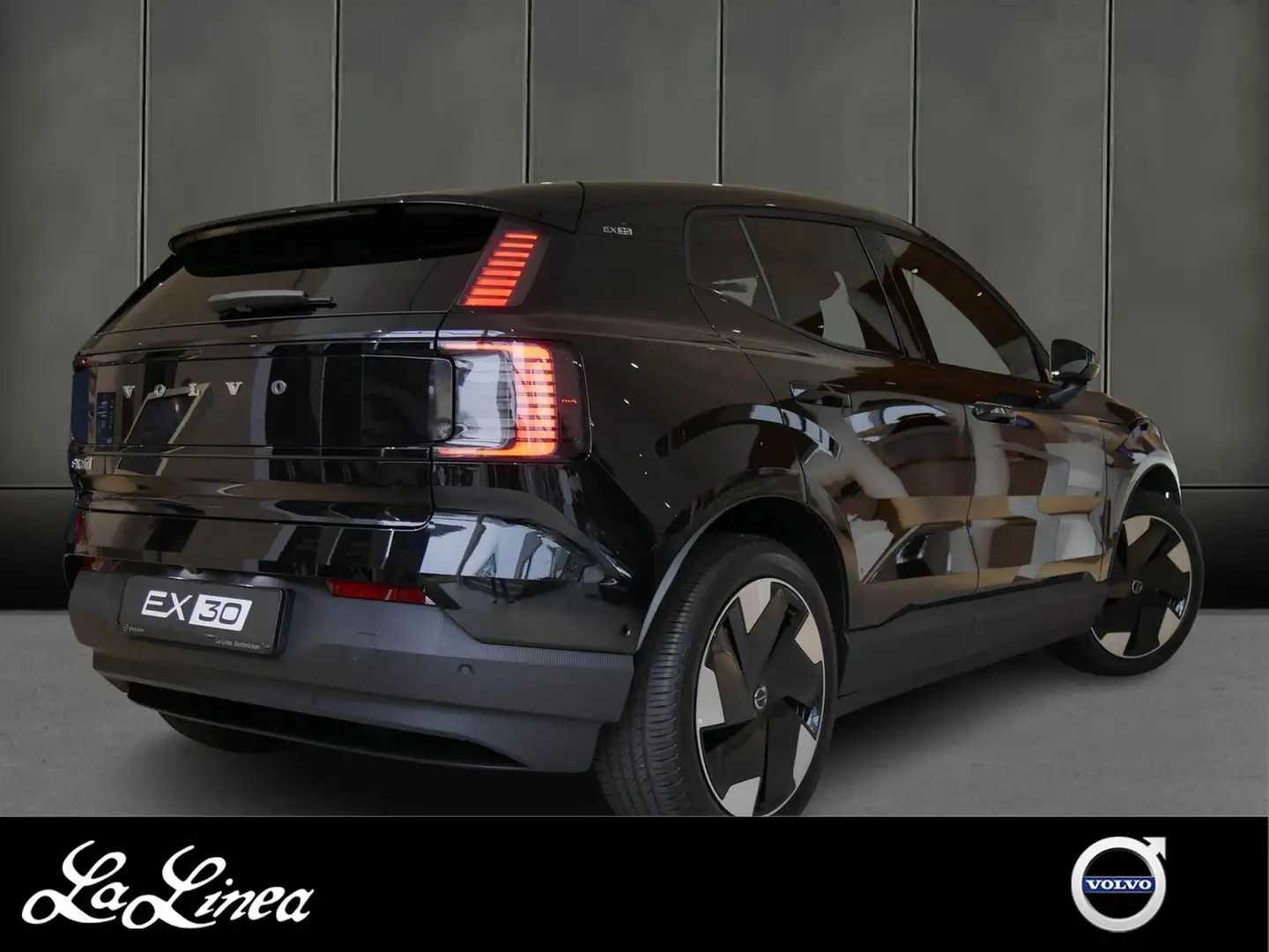 Volvo EX30 Single Extended Ultra Schwarz - 2