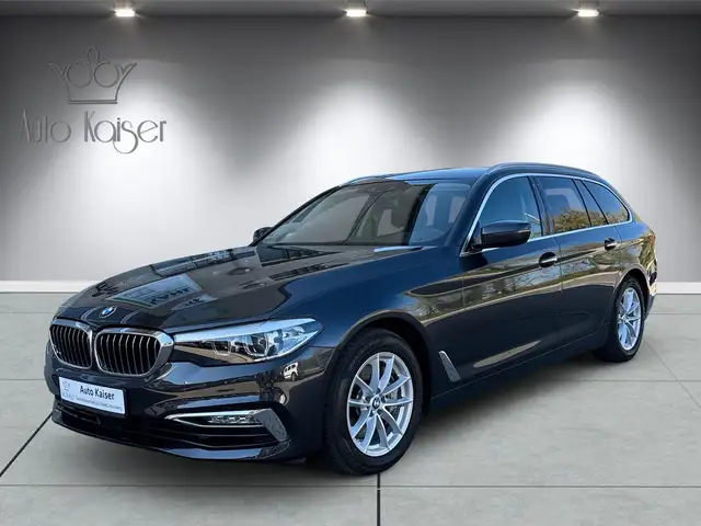 BMW 540 i Touring xDrive Luxury Line 8-FACH/SHZ