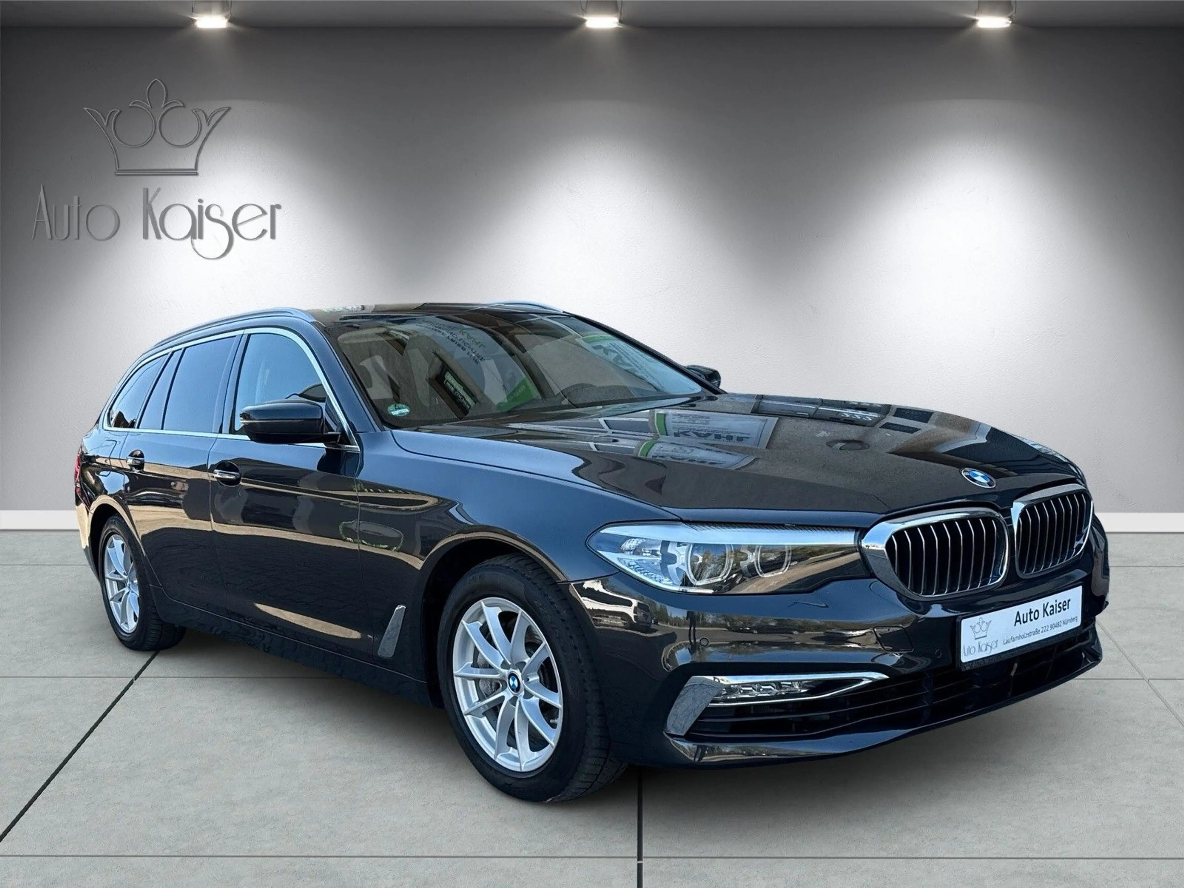 BMW 540 i Touring xDrive Luxury Line 8-FACH/SHZ — photo 3