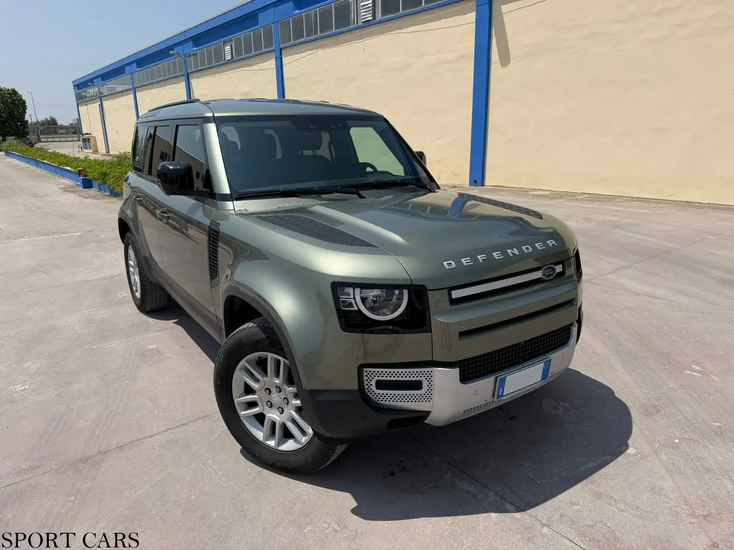 Land Rover Defender 110 3.0D I6 200 CV AWD X-DYNAIMIC,N1,IV ESPOSTA Grigio - 1