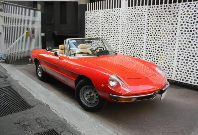 Alfa Romeo Spider spider 2.000 coda tronca- conservata-targhe con provincia