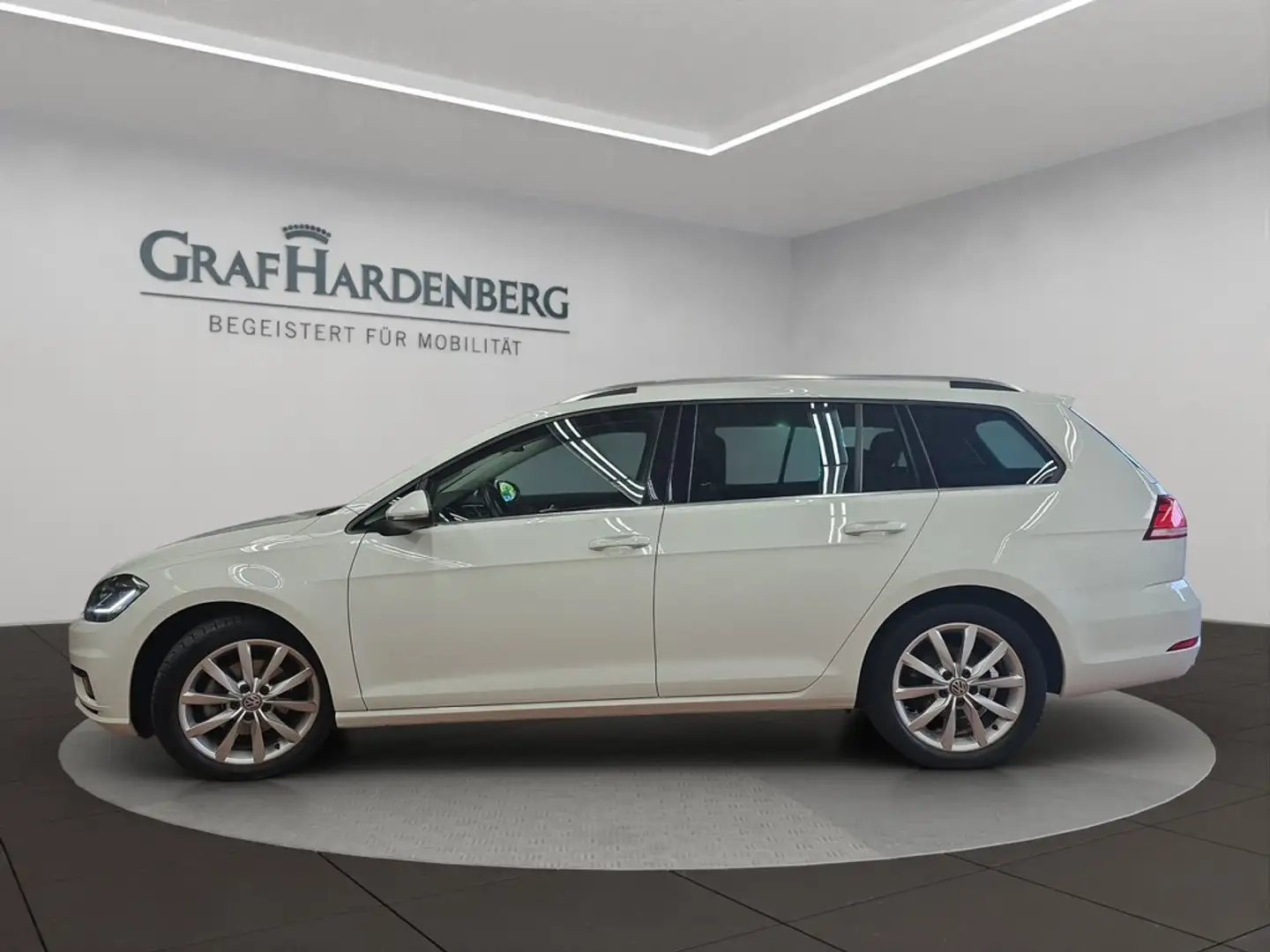 Volkswagen Golf Variant Highline 1.5 TSI DSG Navi LED Blanc - 2