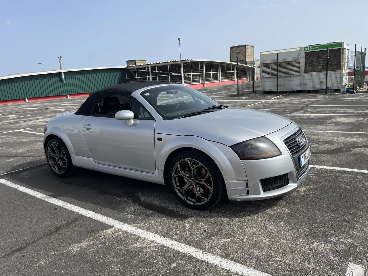 Audi TT Roadster 1.8T, foto 1