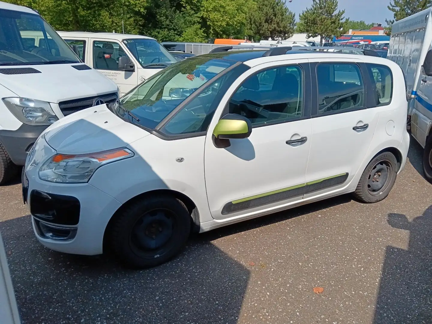 Citroen C3 Picasso White - 1