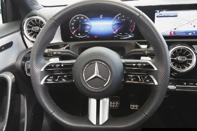 Mercedes-Benz A-Class view 13