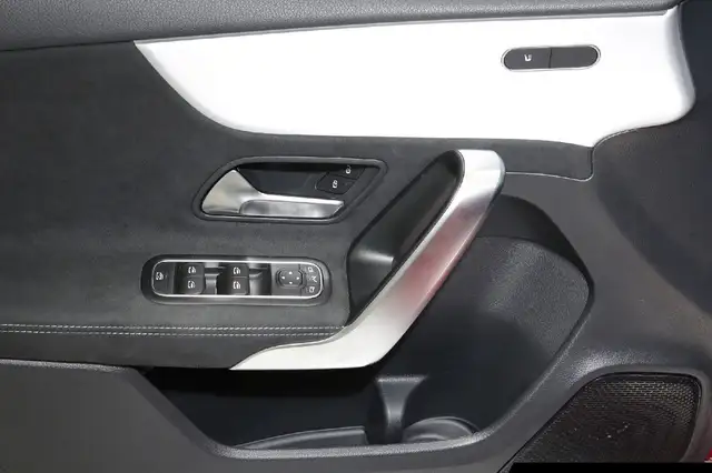 Mercedes-Benz A-Class view 14