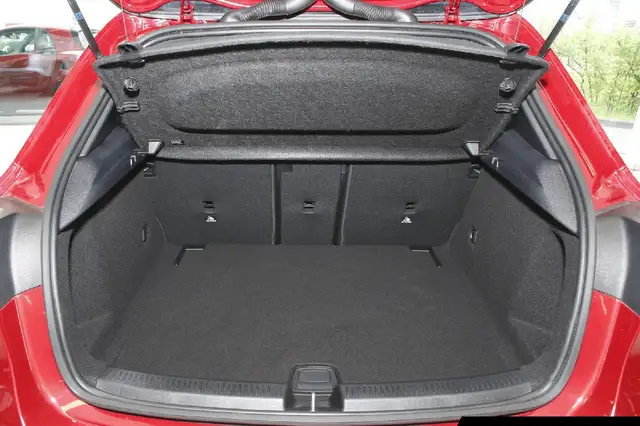 Mercedes-Benz A-Class view 15