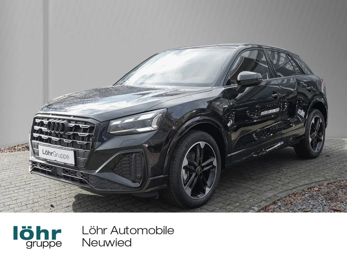 Audi Q2 35 TFSI S line Schwarz - 1