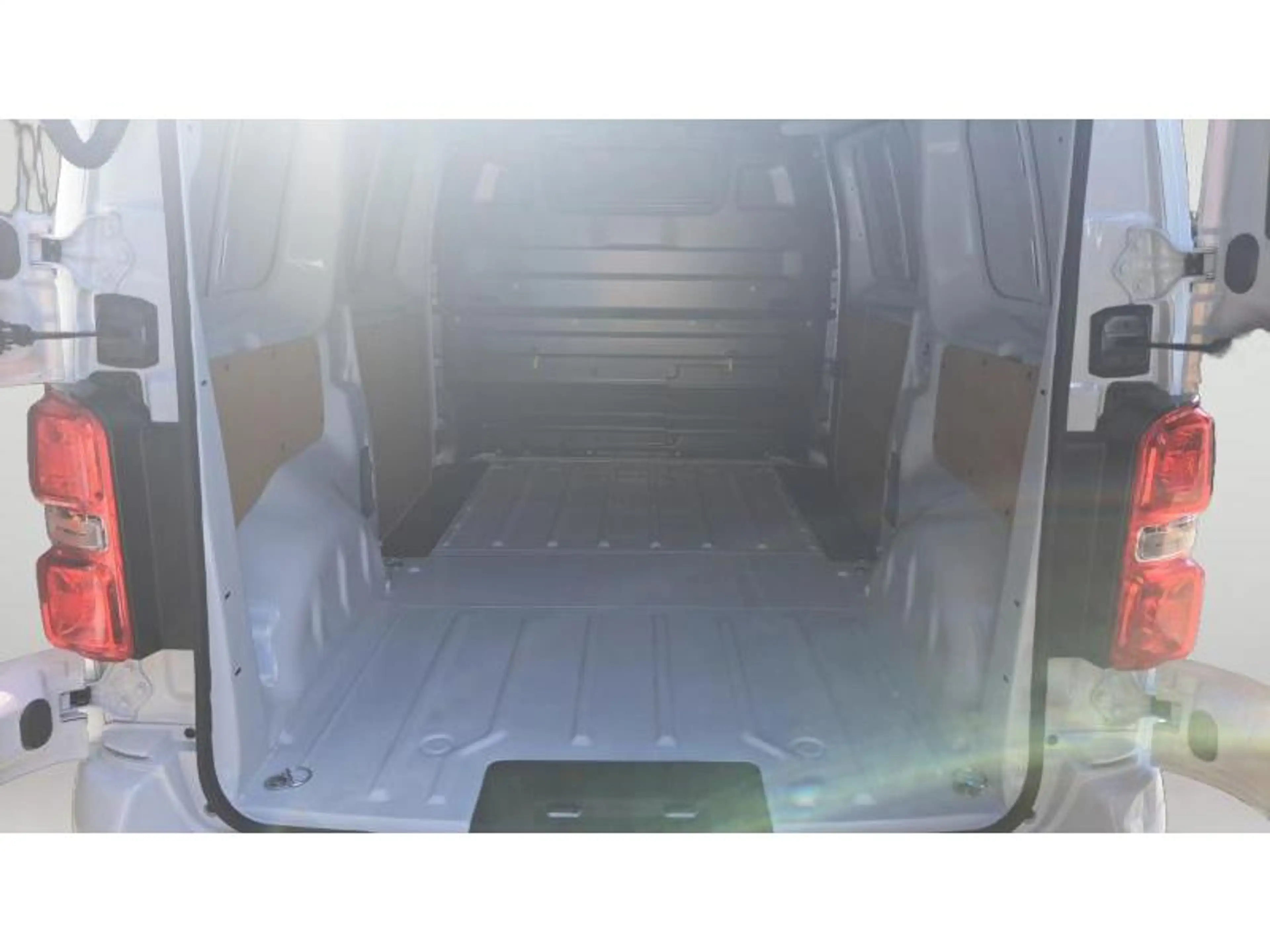 Citroen Jumpy M 2.2 150 CV BV6 + OPTIONS — photo 5