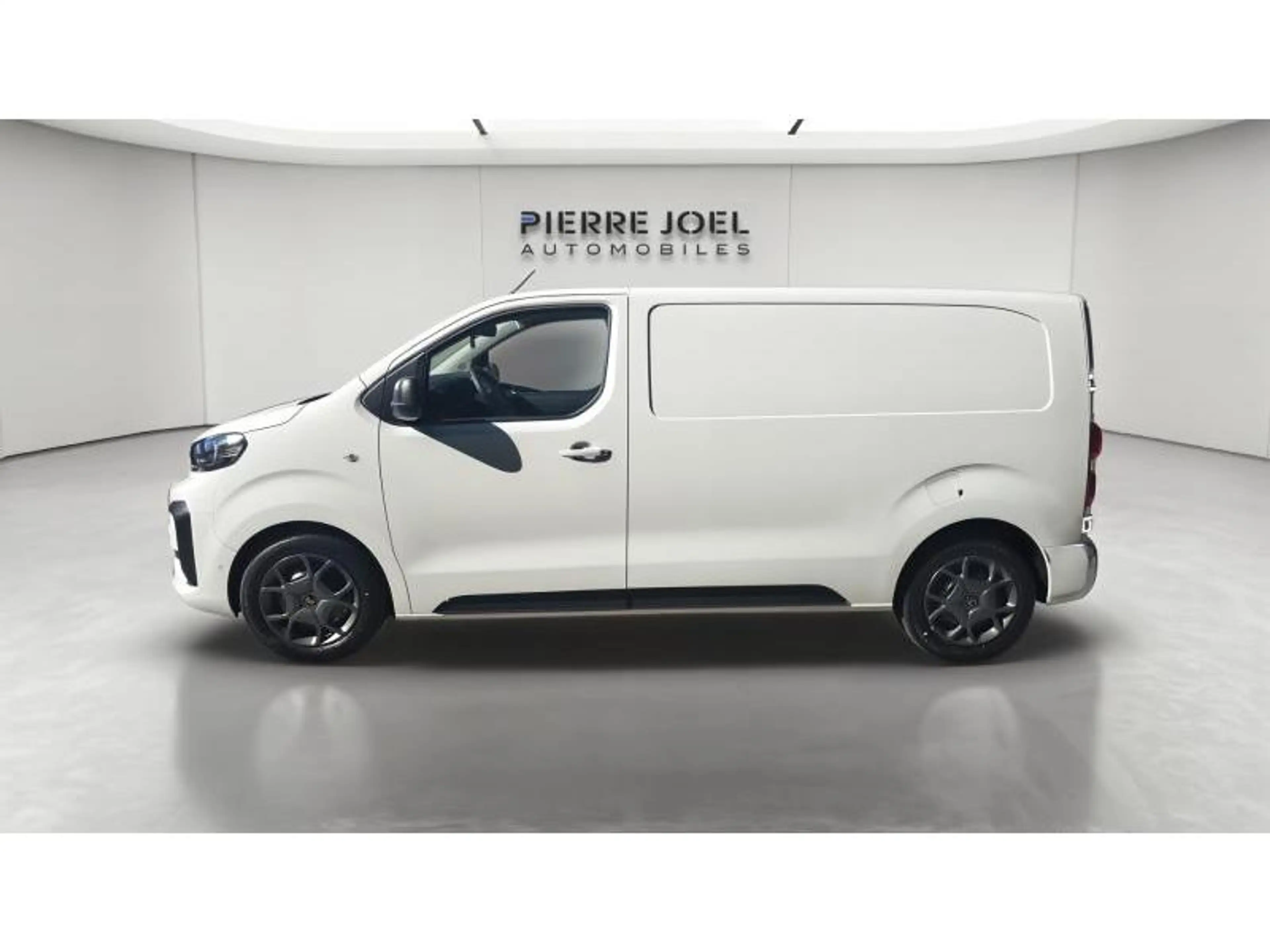 Citroen Jumpy M 2.2 150 CV BV6 + OPTIONS — photo 2