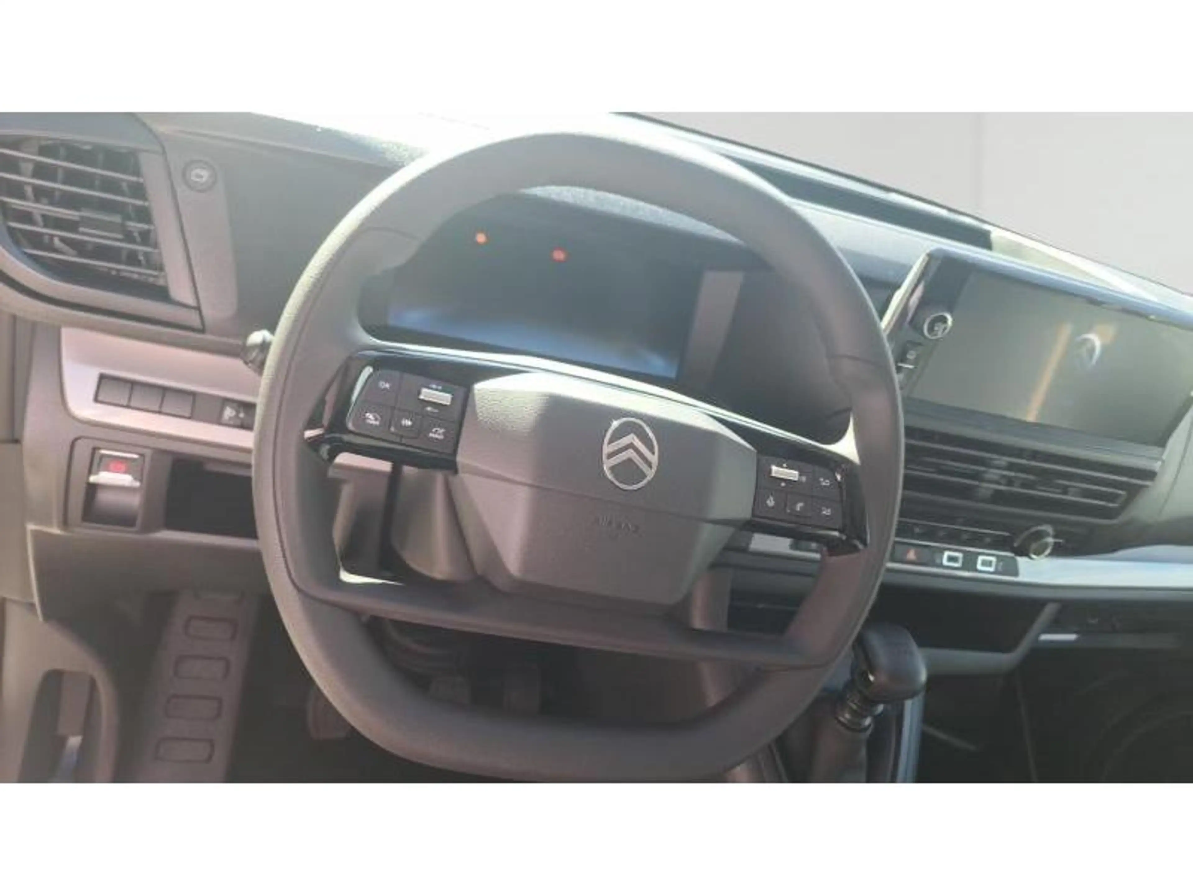 Citroen Jumpy M 2.2 150 CV BV6 + OPTIONS — photo 13