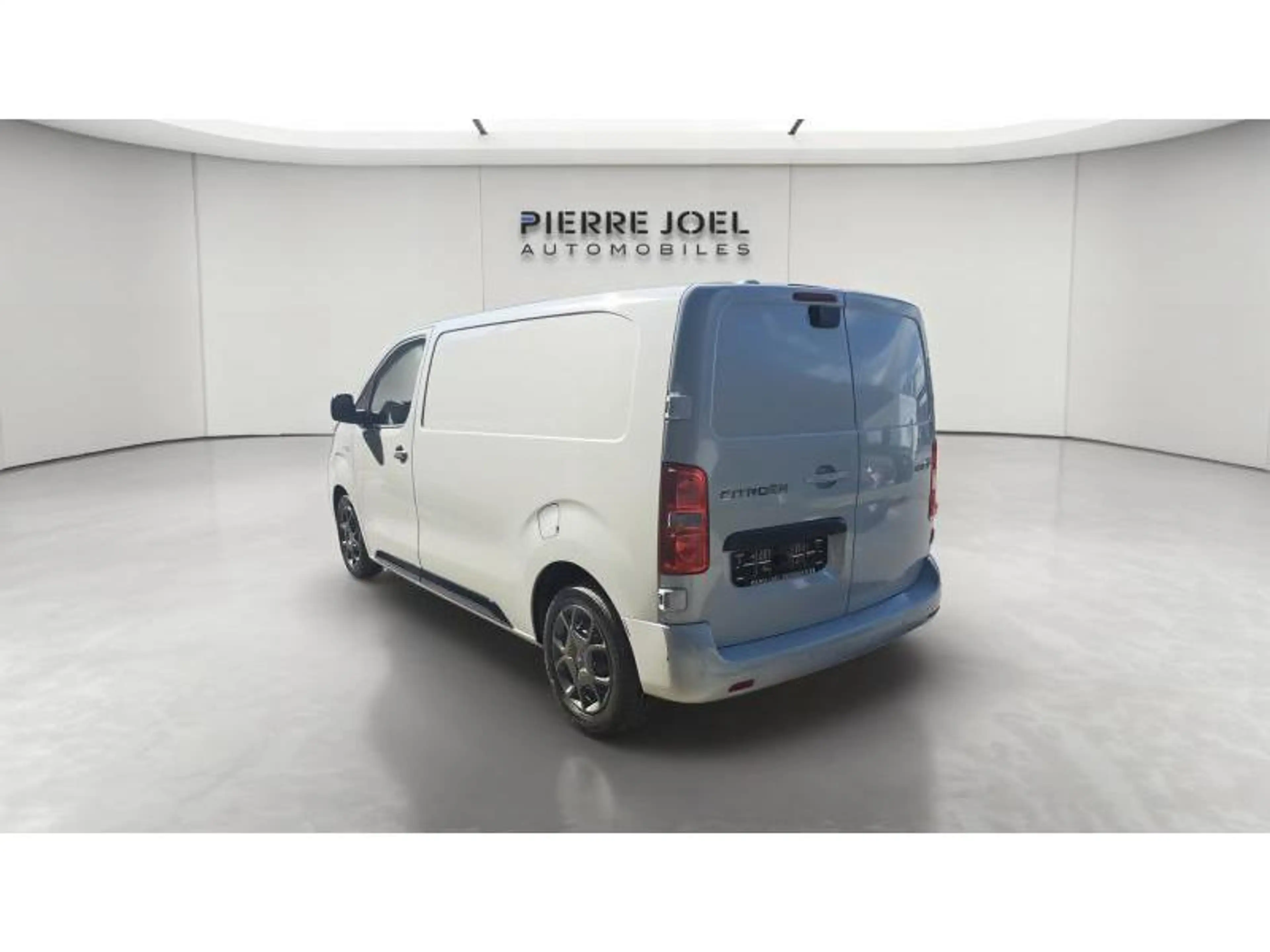 Citroen Jumpy M 2.2 150 CV BV6 + OPTIONS — photo 3