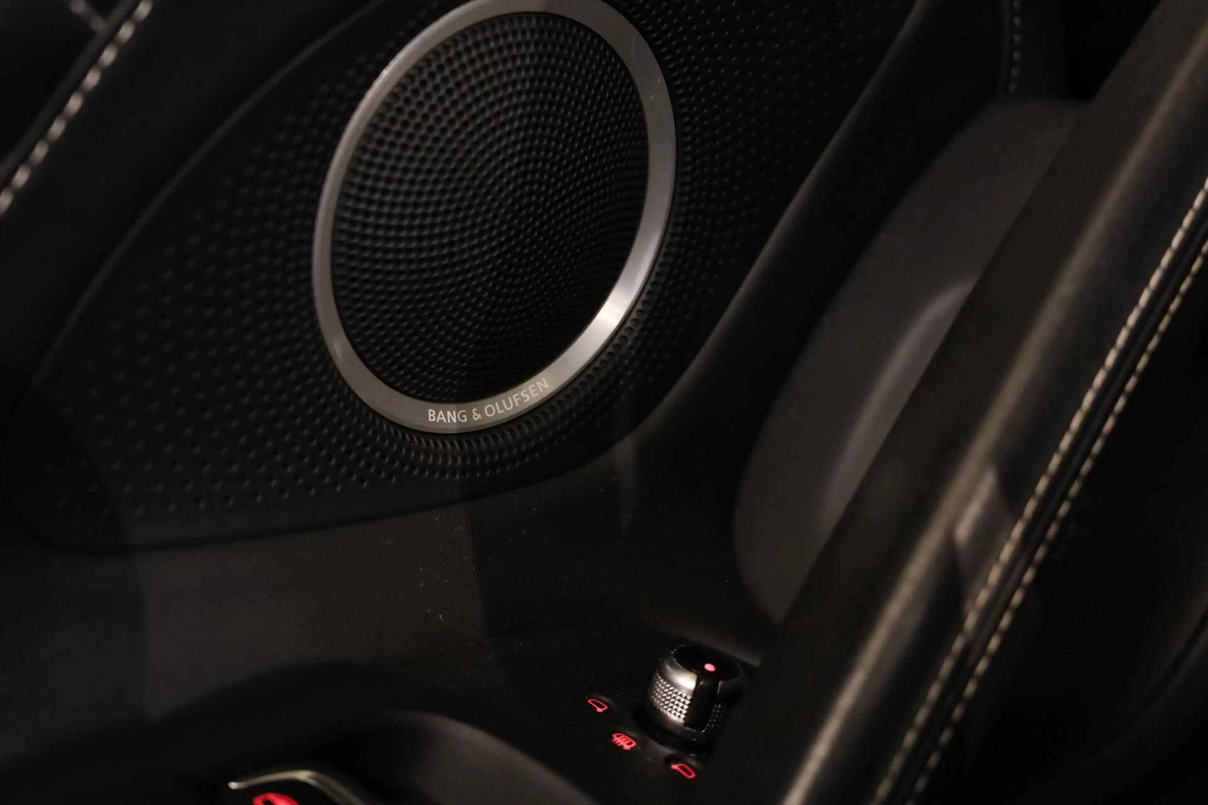 Audi R8 Spyder 5.2 V10 FSI|Leder|B&O|Camera|Dealer|Elek. S — photo 35