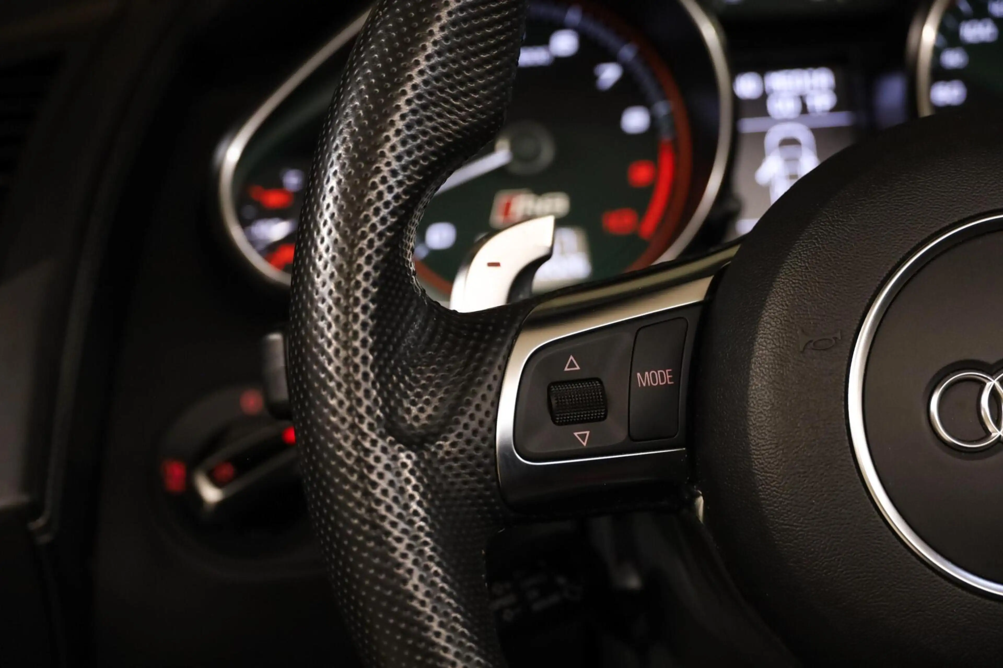 Audi R8 Spyder 5.2 V10 FSI|Leder|B&O|Camera|Dealer|Elek. S — photo 26