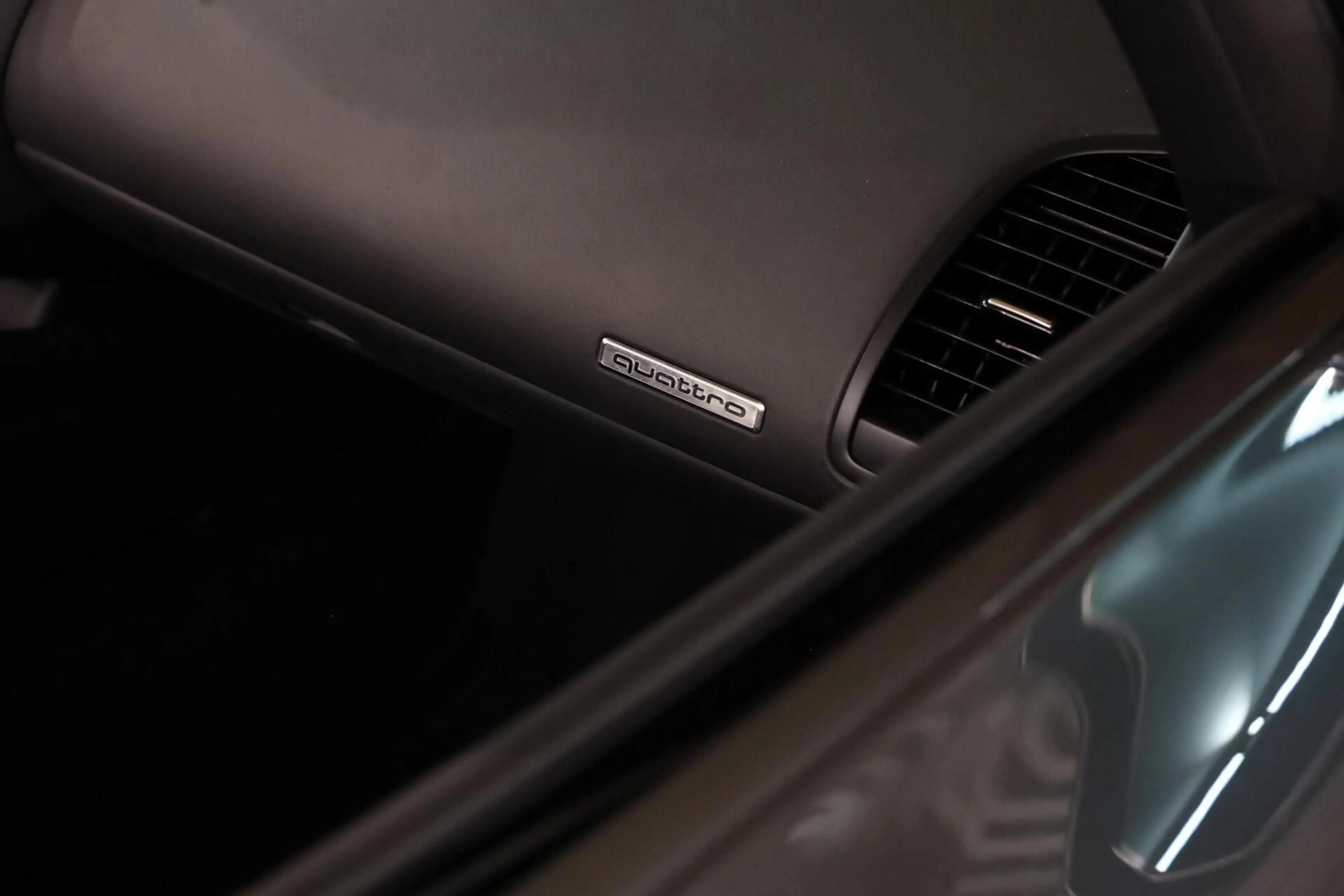 Audi R8 Spyder 5.2 V10 FSI|Leder|B&O|Camera|Dealer|Elek. S — photo 27