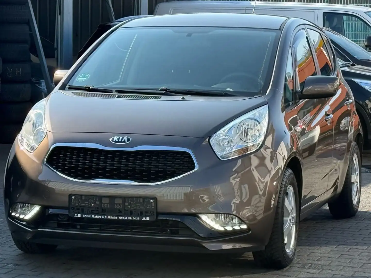 Kia Venga Venga+1.6+CVVT+Automatik+Spirit Marrón - 2