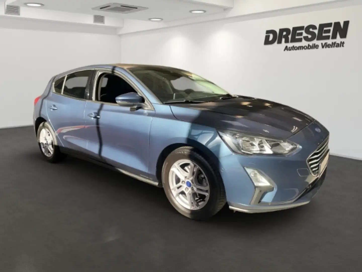 Ford Focus 1.0 EcoBoost Cool & Connect Bluetooth Navigation Blau - 2