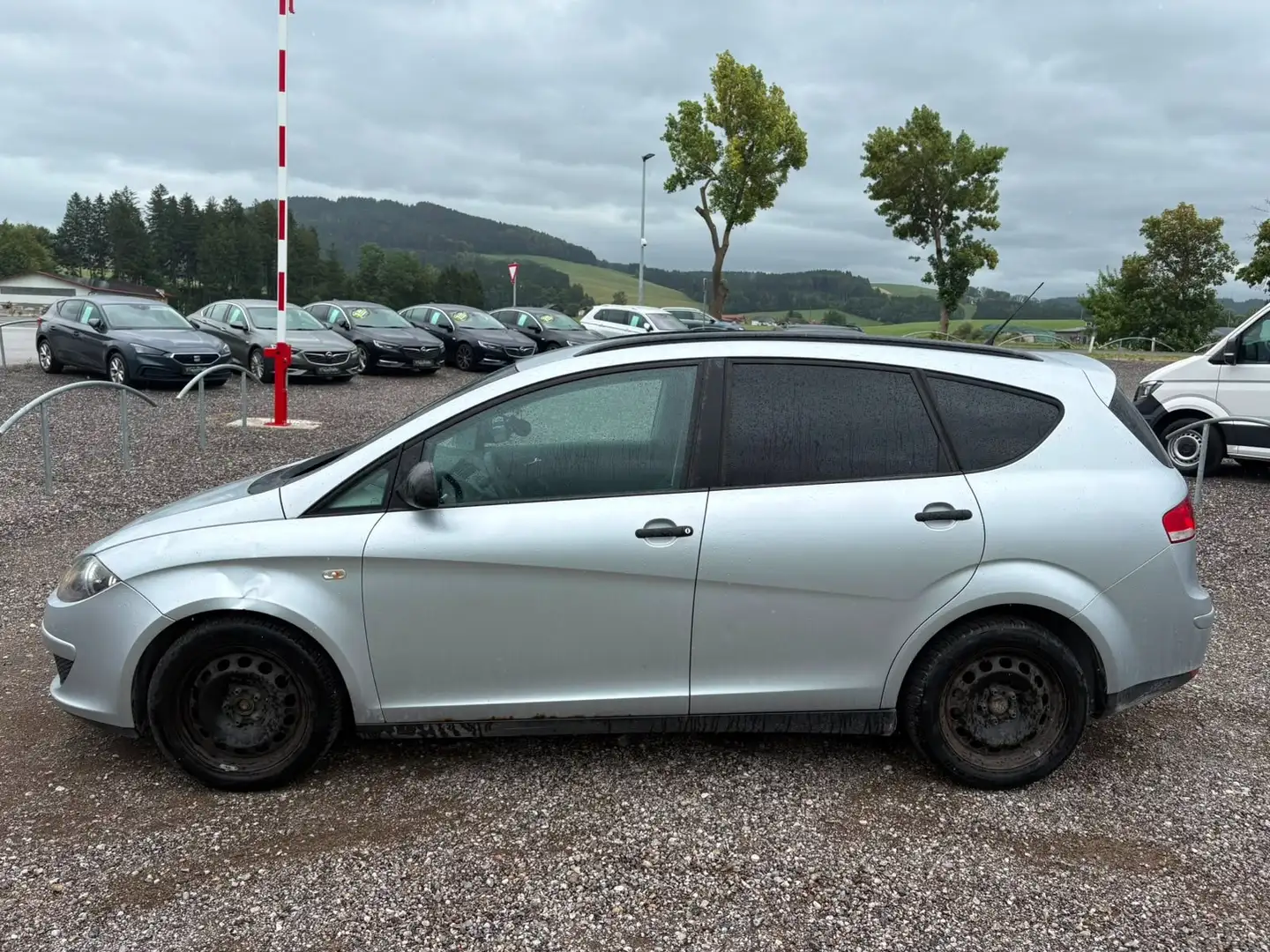 SEAT Altea XL 1,9 TDI*Servicehelft Vollständig Grau - 2